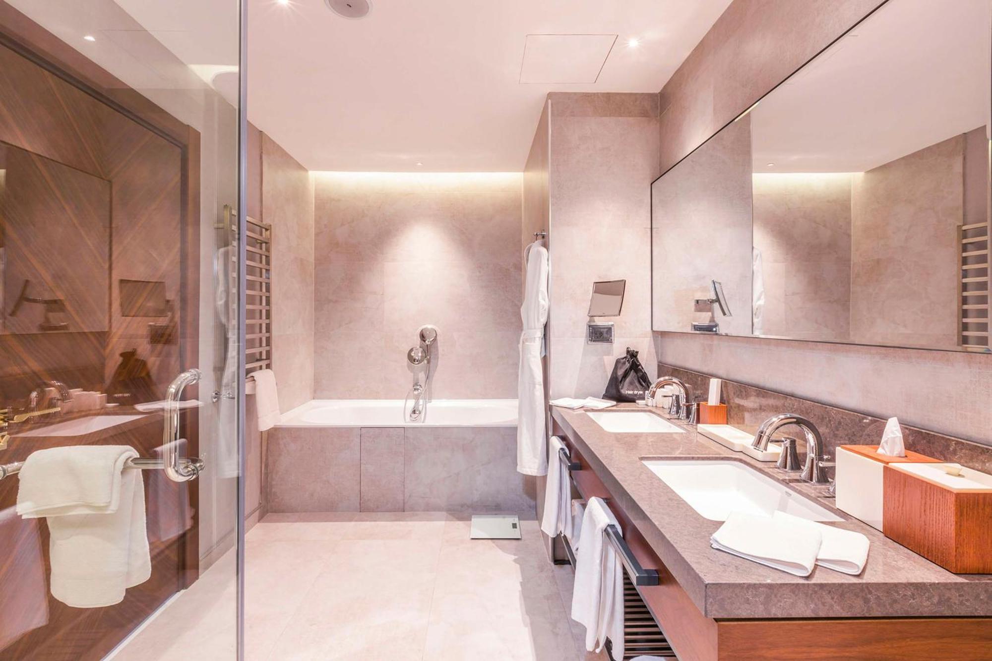 Hilton Garden Inn Samarkand Afrosiyob Zewnętrze zdjęcie